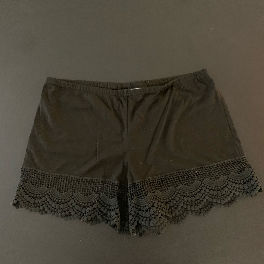 Grace & Lace Shorties in black